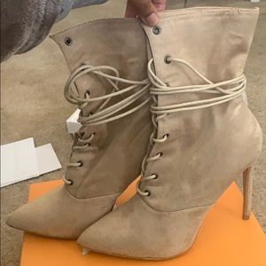 Lace up Nude Ankle boot